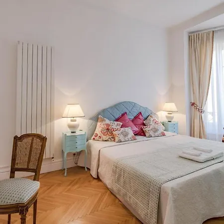 דירה Relax In Style Centrally Located פרנקפורט